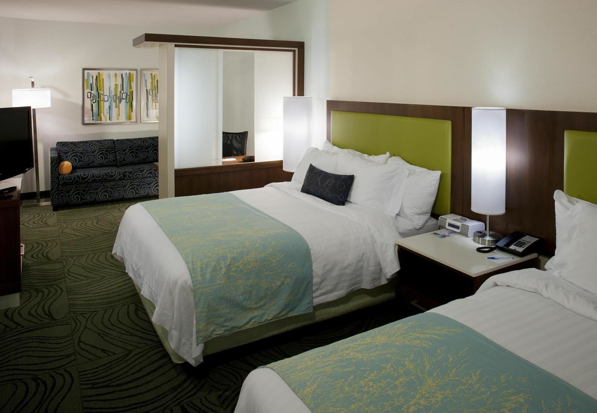 สปริงฮิลล์ สวีท อเล็กซานเดรีย โอลดาวน์/เซาท์เวสต์ Hotel ภายนอก รูปภาพ